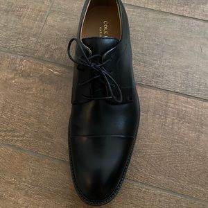 Cole Haan men dress shoes